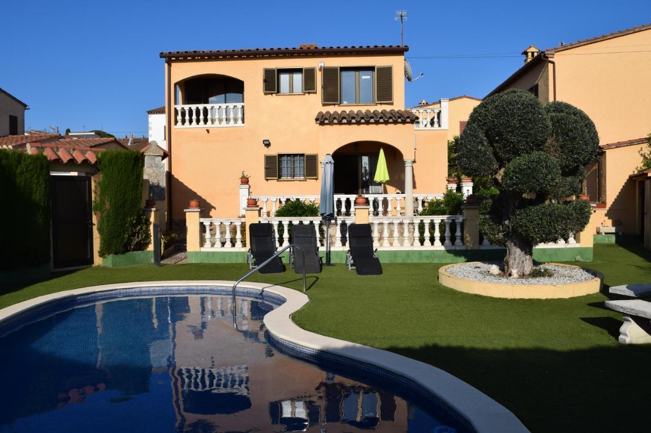 Vila Casa L'Escala 31 Exteriér fotografie